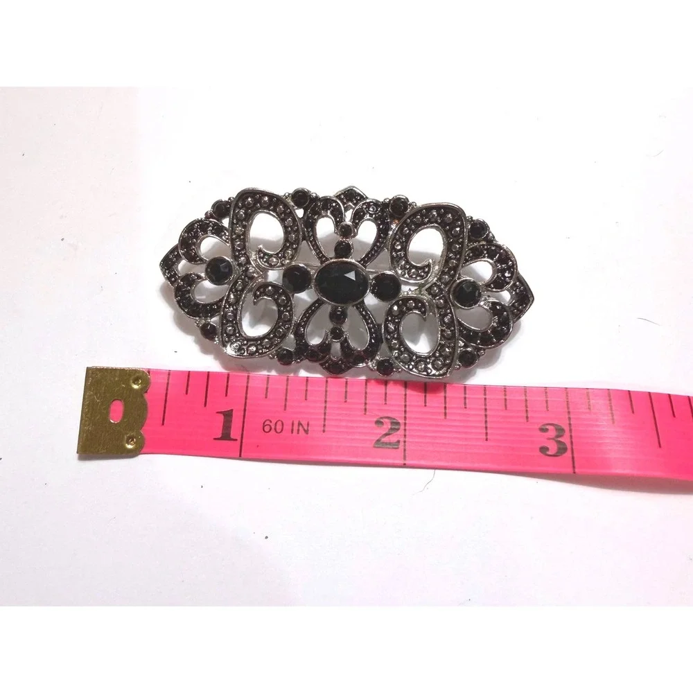 Vintage Style Silver Tone Black Stone Filigree Brooch Victorian Gothic Pin